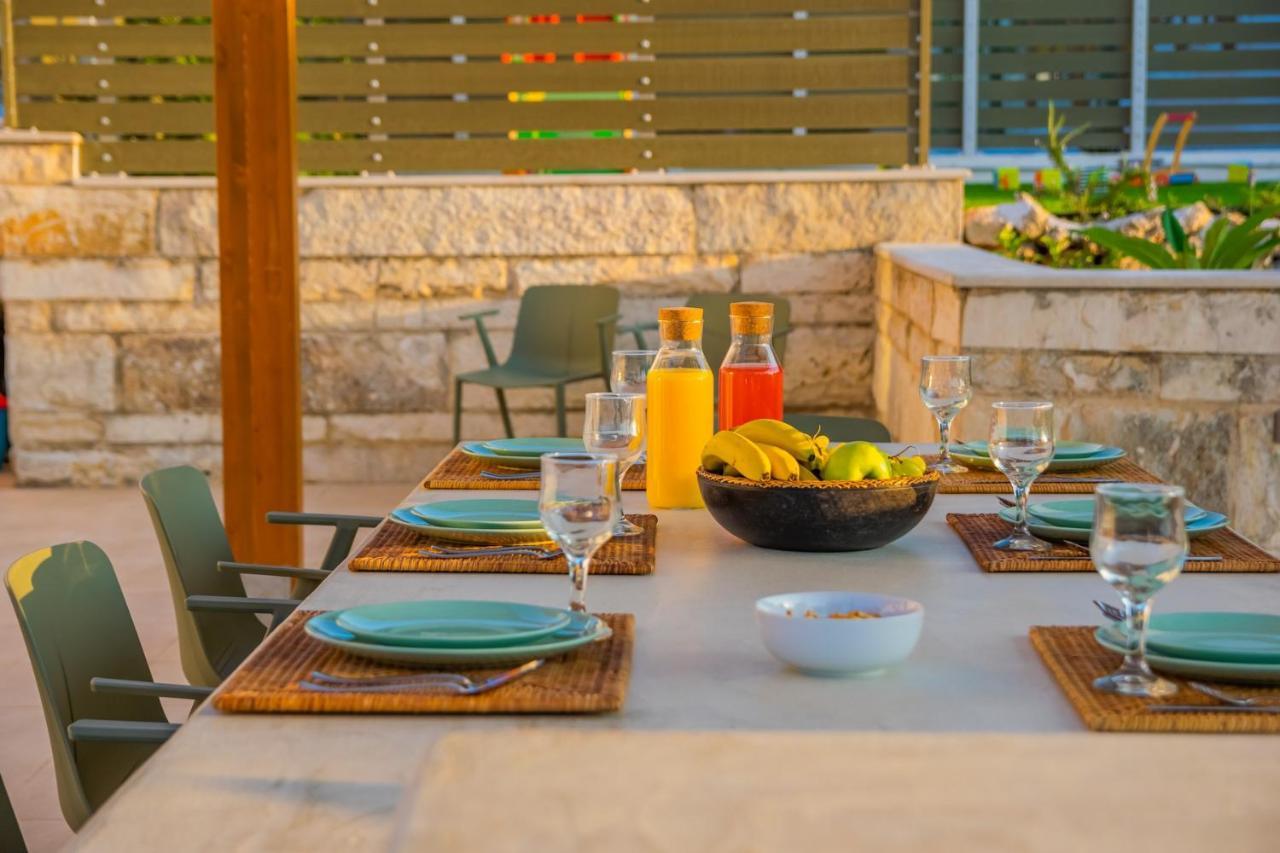 Estella Villa With Pool, Children Area, Bbq & Magnificent Views! Asterion Exterior photo